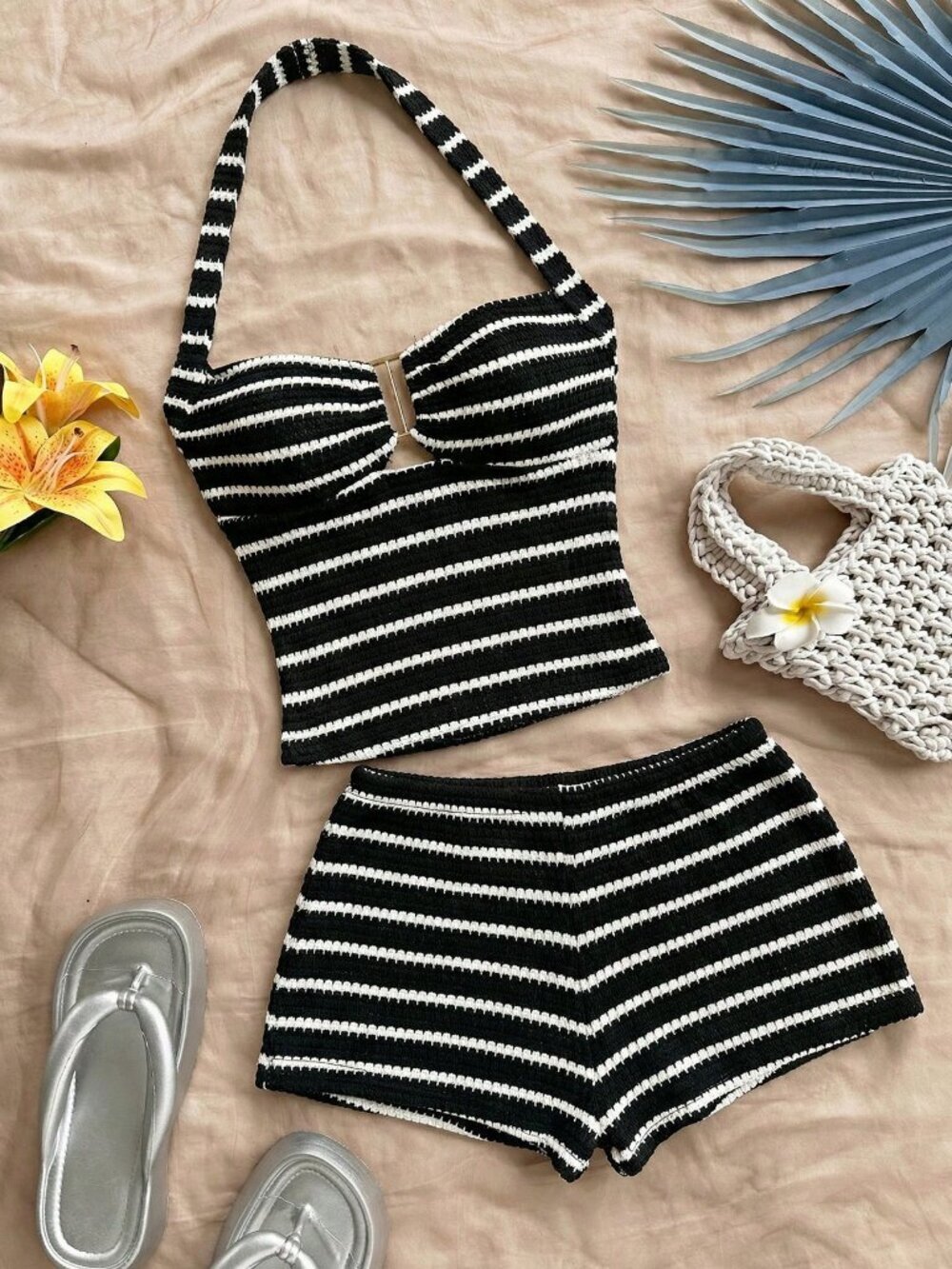 Black And White Casual Women's Striped Halter Neck Tank Top And Shorts Set